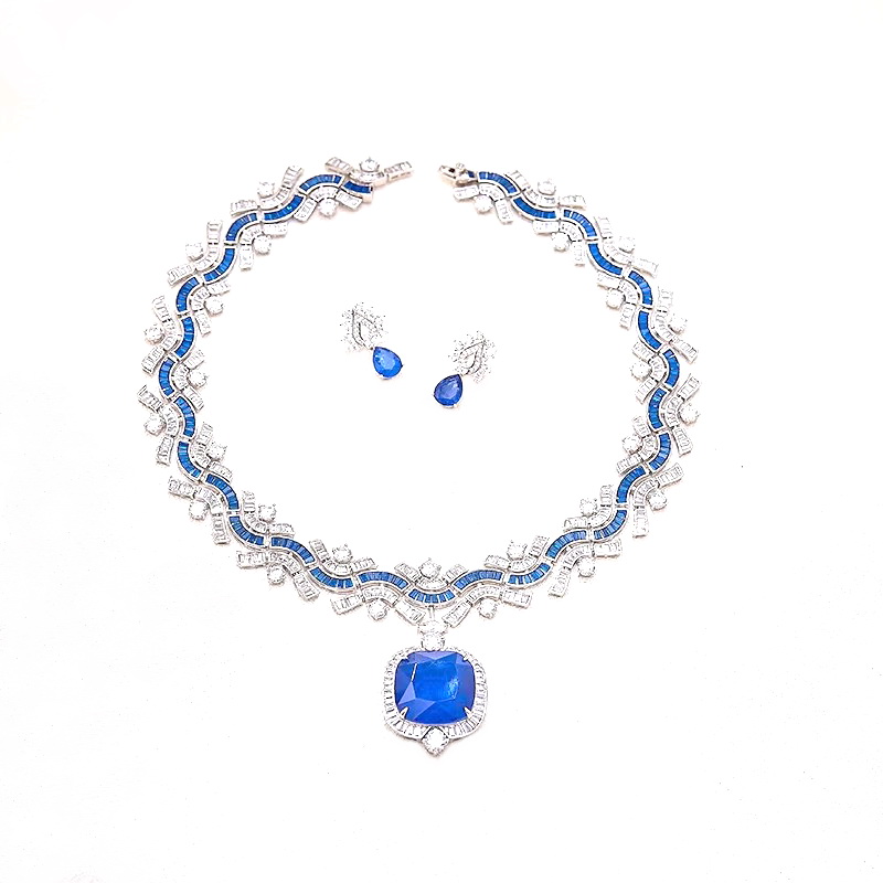 Designer Collection Style Neck - Vintage Collectible Jewelry review and price