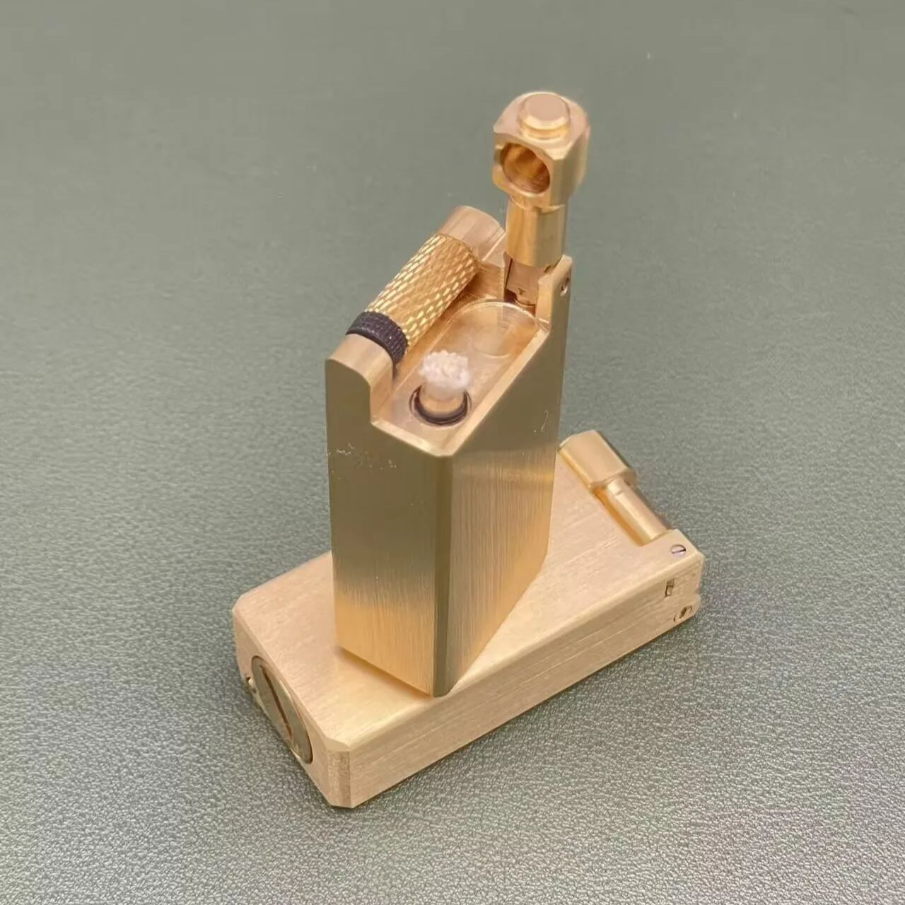 Vintage European Pipe Lighter, - Vintage Collectible Lighters review and price