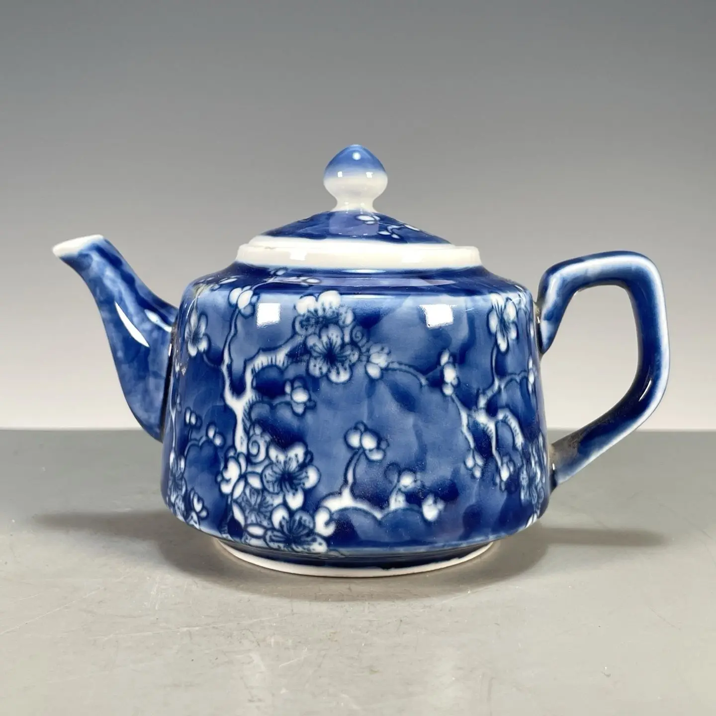 Hand Painted Blue White Flat P - Vintage Collectible Pottery review and price